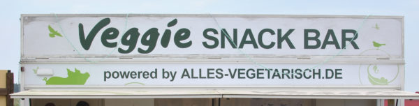 special_essen_veggie snack bar stand
