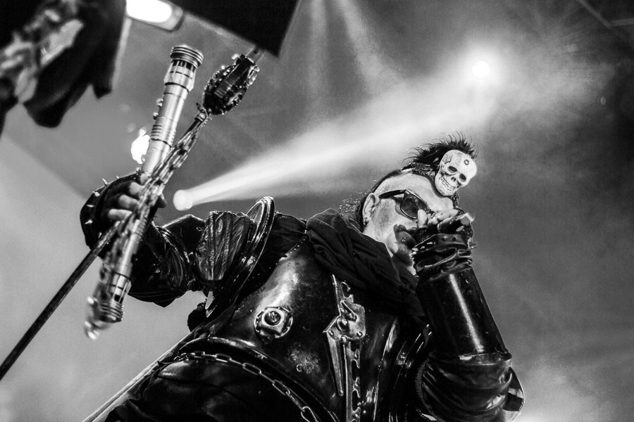 Umbra Et Imago Die Unsterblichen Review • metal.de