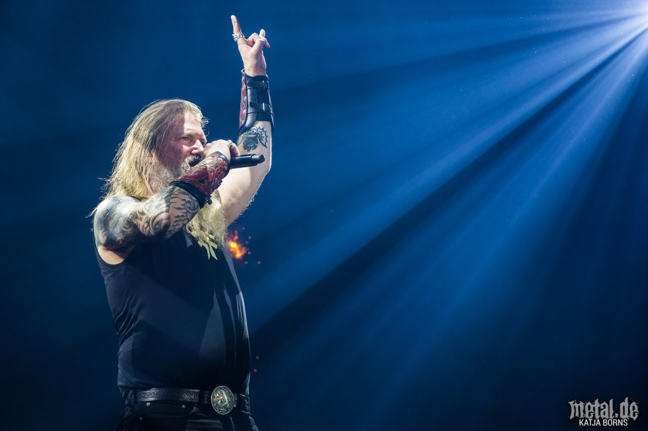 Amon Amarth The Avenger Review • metal.de