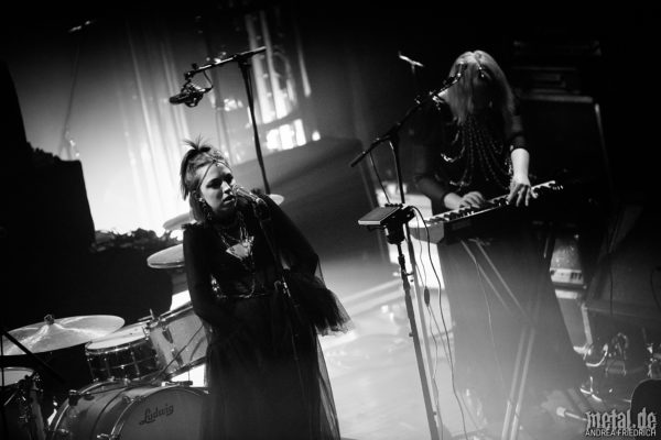 Konzertfoto von Kælan Mikla - Spiritual Instinct Tour 2020
