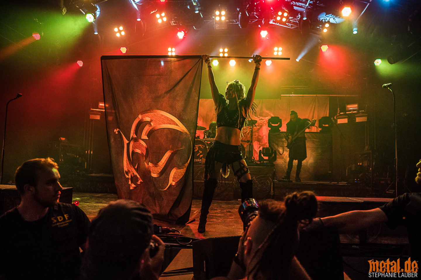  Feuerschwanz - Tour 2024: Große Freiheit 36, Hamburg • metal.de Illustration 