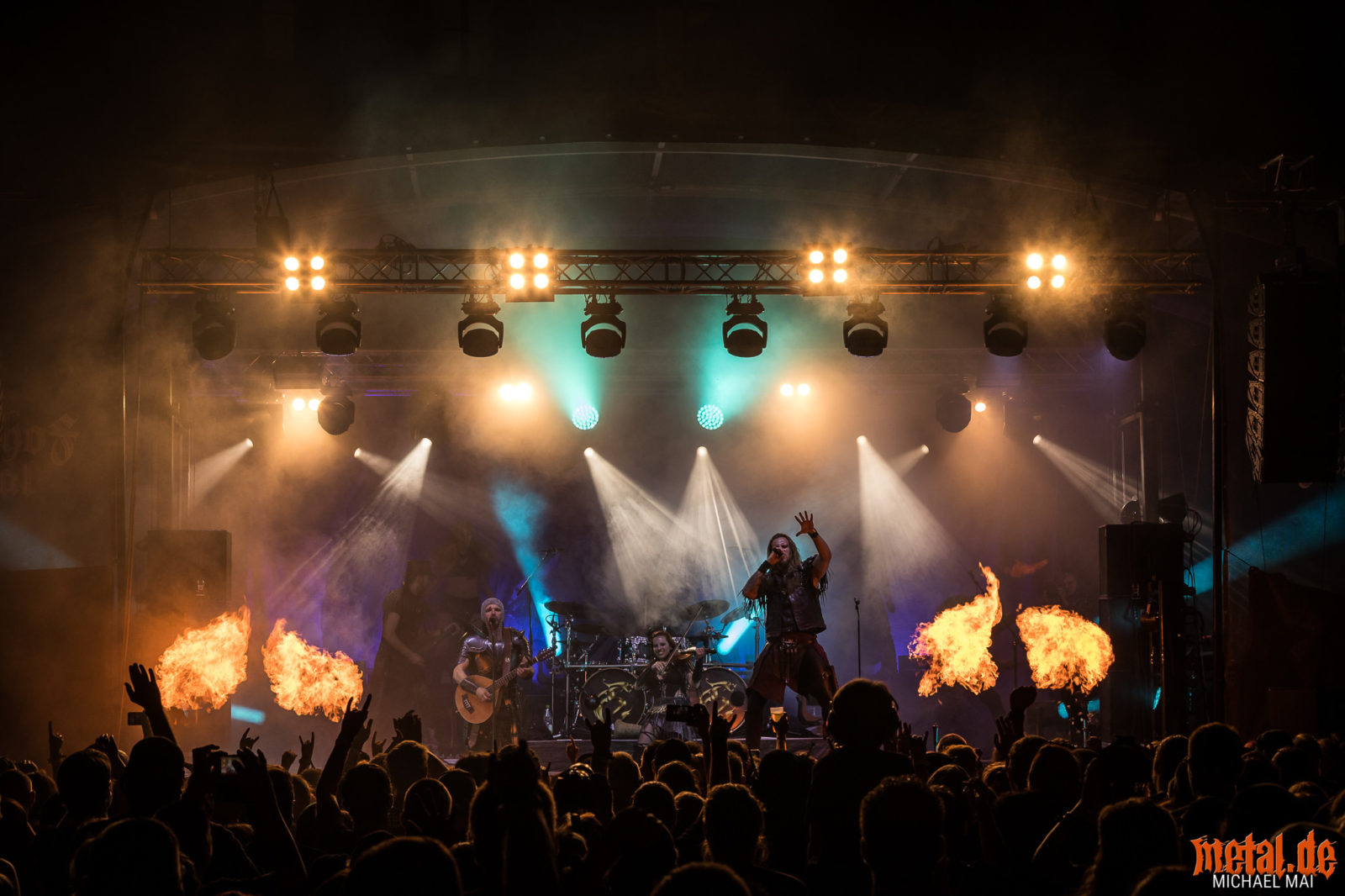 Feuerschwanz - Memento Mori Tour 2023: Carlswerk Victoria, Kln  metal.de